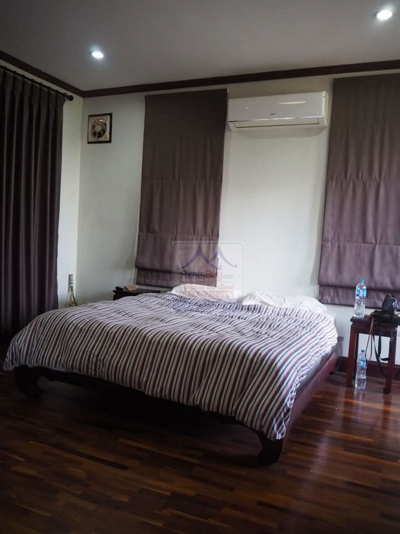 houseforrentinchomphet09 6366-Charming Two-Storey House for Rent in Chomphet, Sisattanak District