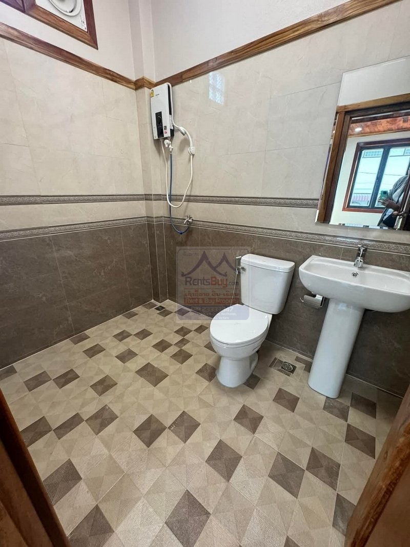 6349-Comfortable Living in Vientiane: Fully Furnished House Available