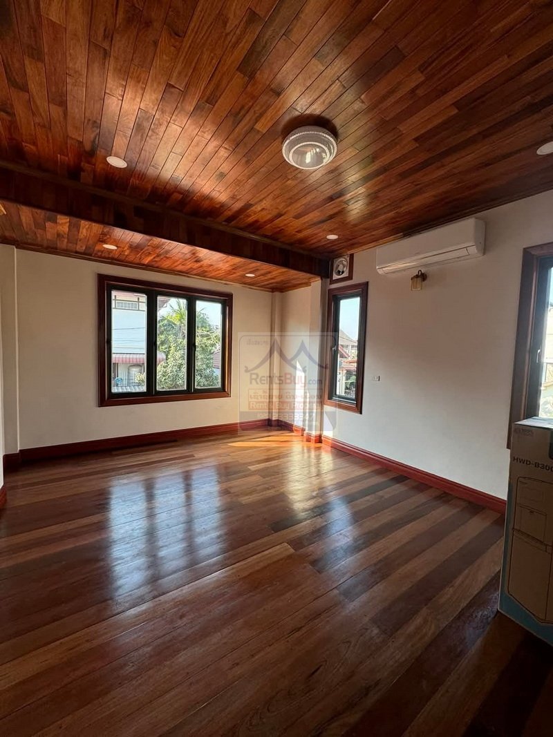 6349-Comfortable Living in Vientiane: Fully Furnished House Available