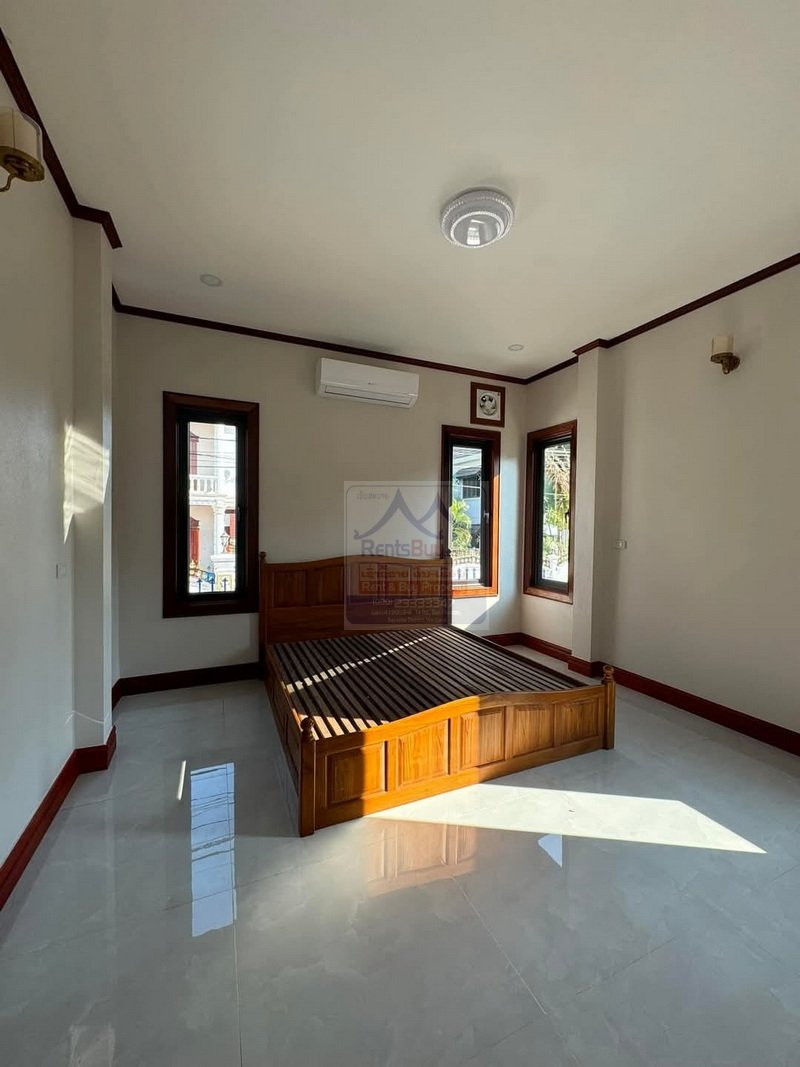 6349-Comfortable Living in Vientiane: Fully Furnished House Available