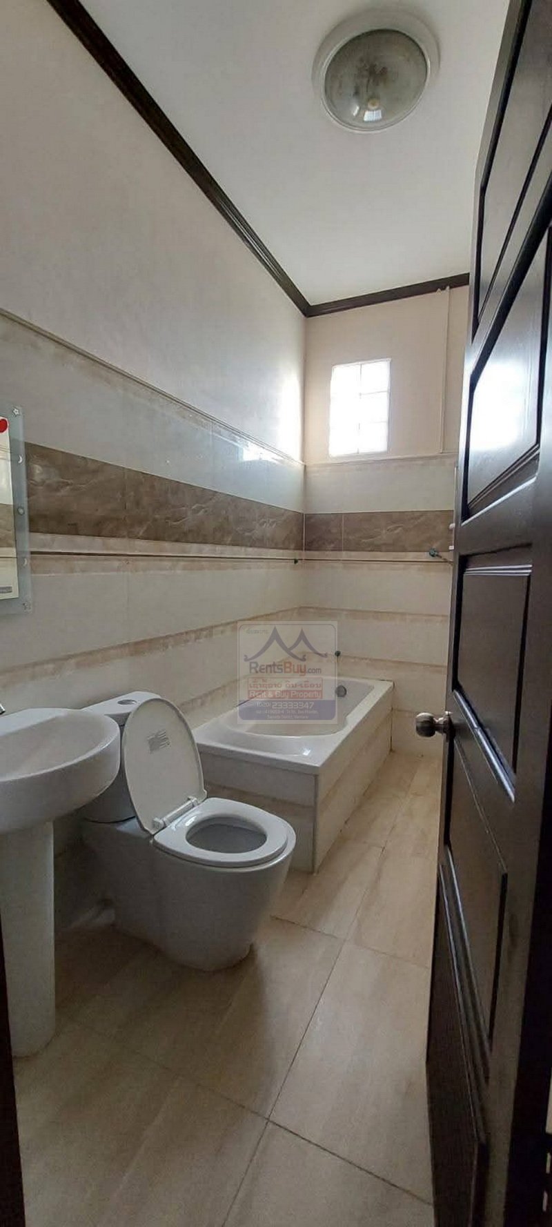 6357-This spacious and fully furnished house is available for rent in the desirable Sikhay-Thong neighborhood,