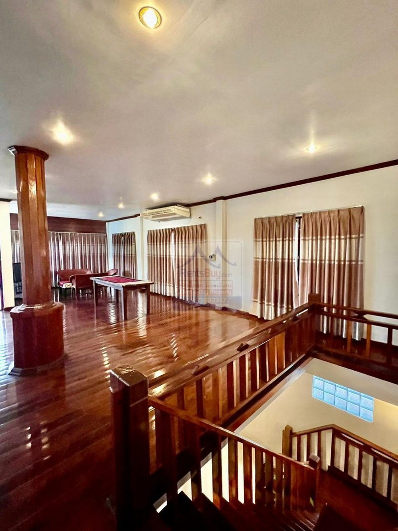 6384-Charming Lao-Style House for Rent Near ITECC Trading Center in Xaysettha District