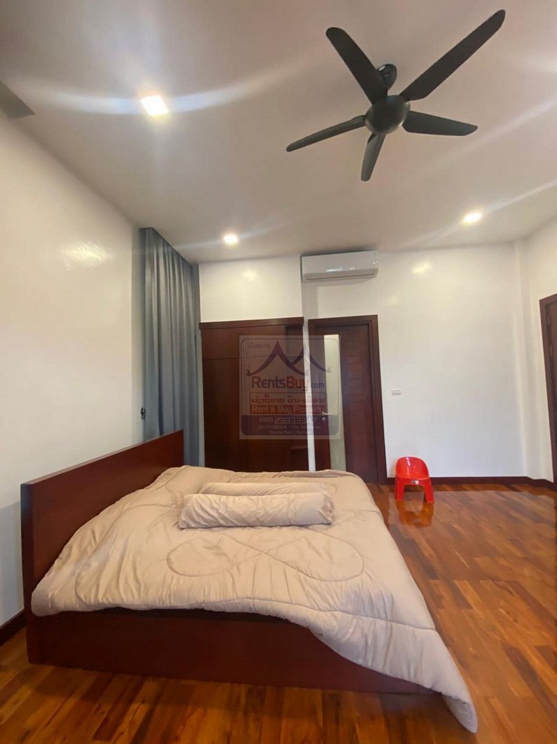 6382-Luxurious Two-Story Villa for Rent in Nongtha, Chanthaburi District, Vientiane Capital