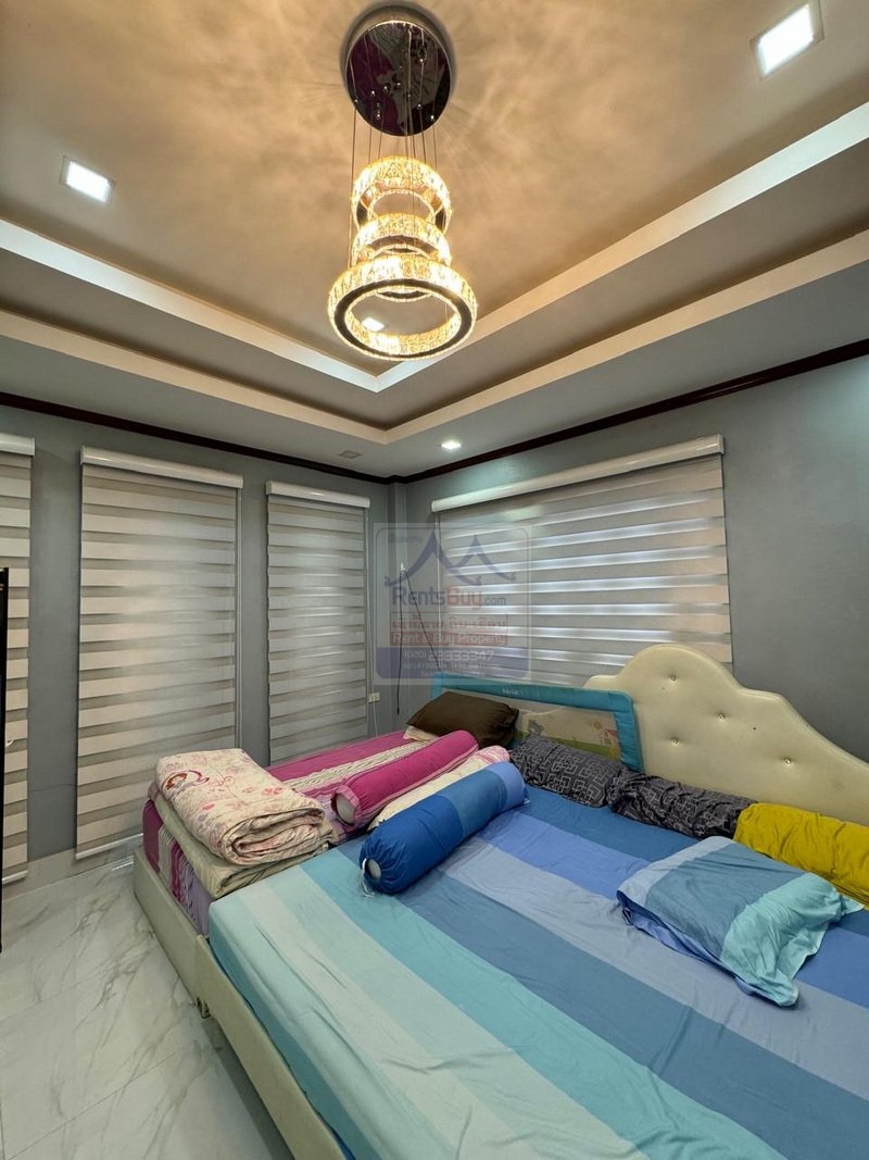 6388-Modern Comfort Meets Practical Design: A Spacious 2-Bedroom Home for Sale