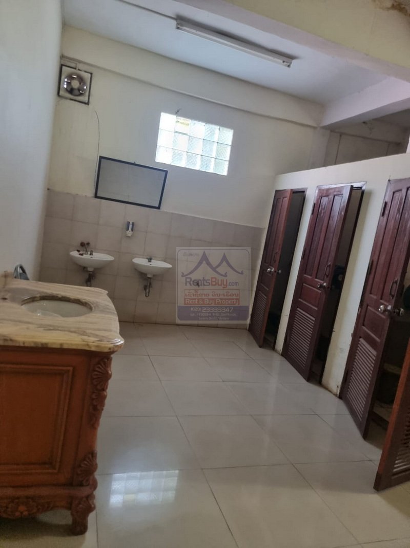6387-A Prime 3-Story Building for Rent Near Électricité du Laos and Embassies