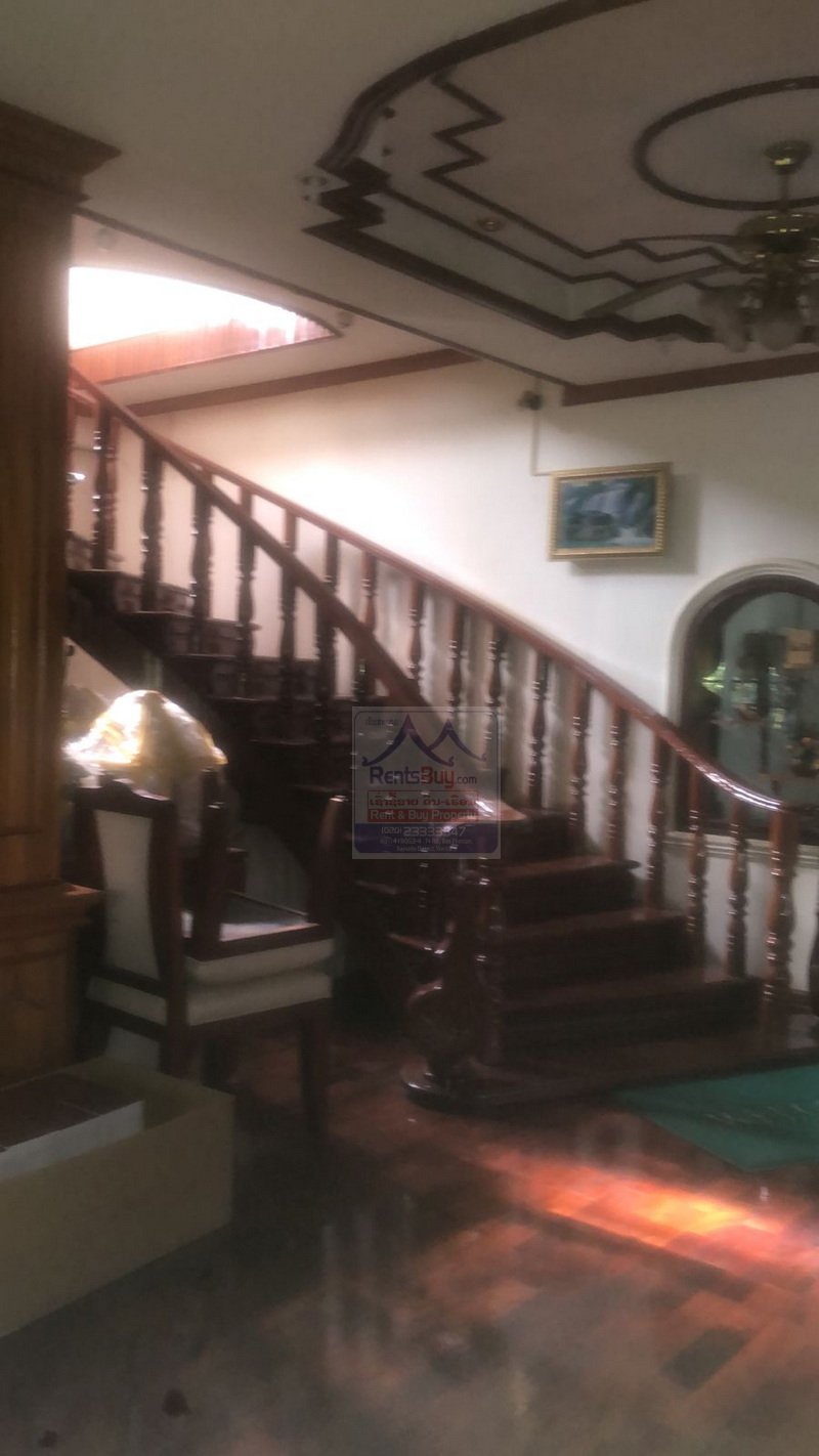 6387-A Prime 3-Story Building for Rent Near Électricité du Laos and Embassies