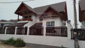 6411-Charming Lao-Style House for Rent with Fully Furnished and Perfectly Located Near US Embassy