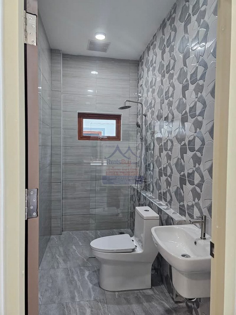 compoudhouseforrent10 6398-Charming Fully Furnished House for Rent in Hongkaikeo Near Yaovarath Club