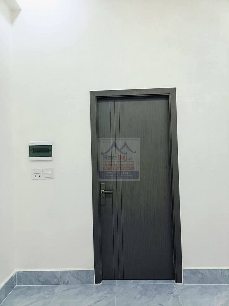 hosueforsaleinxiengda08 6396-newly-built-house-for-sale-in-prime-location-near-mueang-noi-xiengda-market-dongkhamxang-university