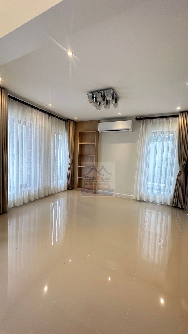6402-Luxurious House for Rent or Sale Near US Embassy in Vientiane, Laos