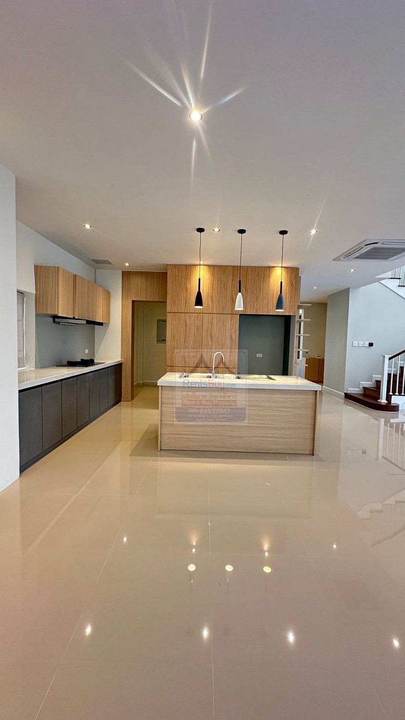 6402-Luxurious House for Rent or Sale Near US Embassy in Vientiane, Laos