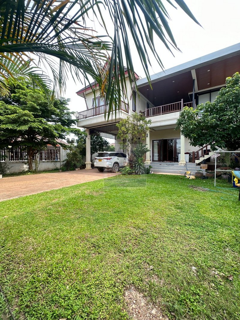 6404-Charming Lao-Style House for Rent or Sale in Khamsavat, Vientiane
