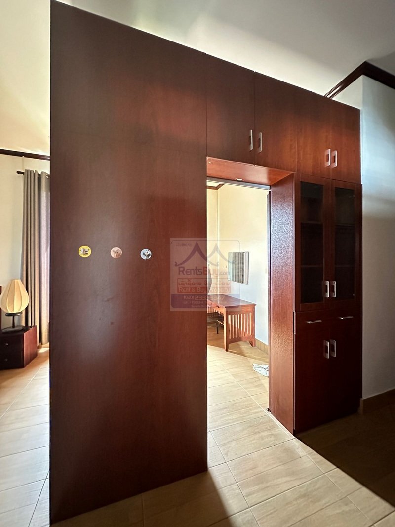 6404-Charming Lao-Style House for Rent or Sale in Khamsavat, Vientiane