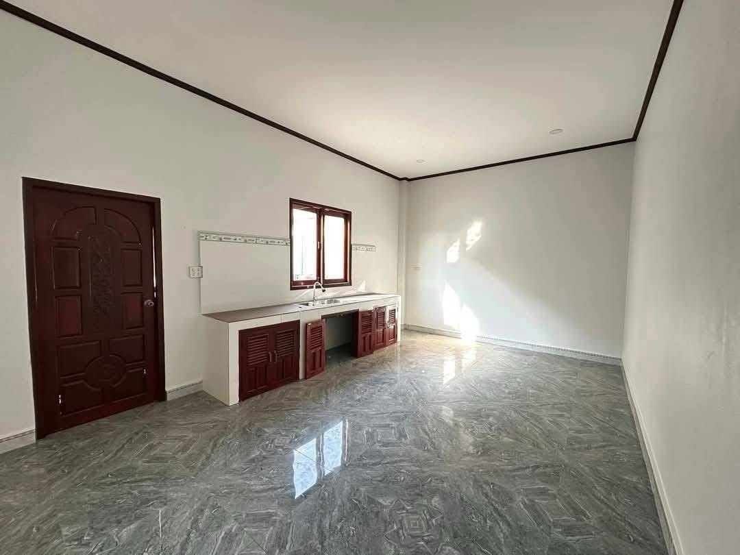 6431-New House Near Dongkhamxang Market – Your Ideal Home Awaits!