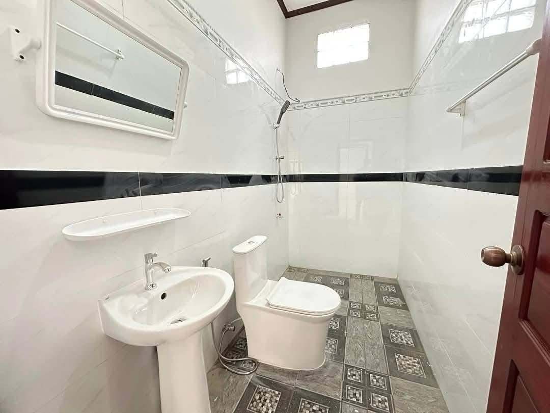 6431-New House Near Dongkhamxang Market – Your Ideal Home Awaits!