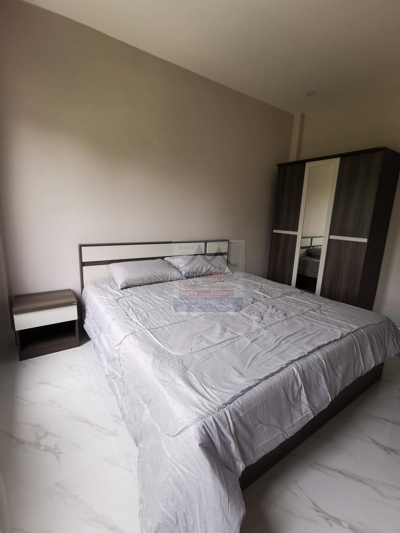 Houserent07 6429-Comfortable & Affordable Townhouse Living in Dongkhamxang Area- Don’t Miss Out!