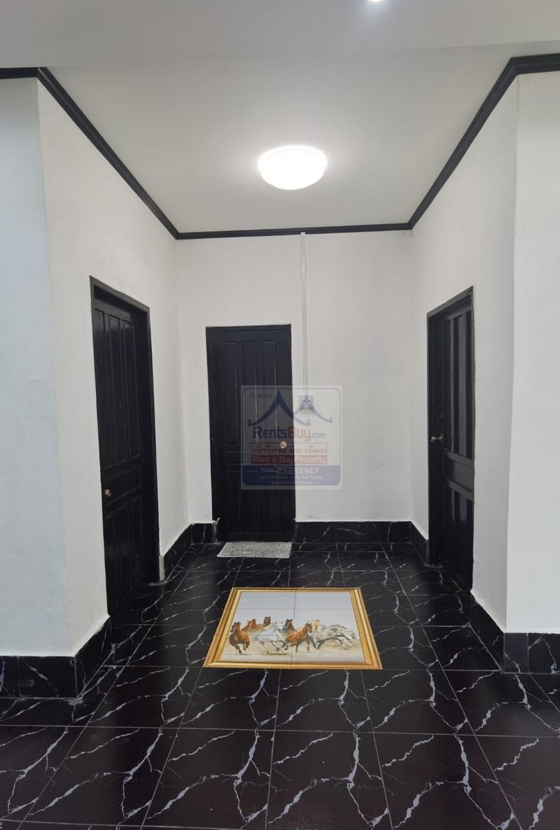 6422-Urgent Vientiane Property: House & Land for Sale