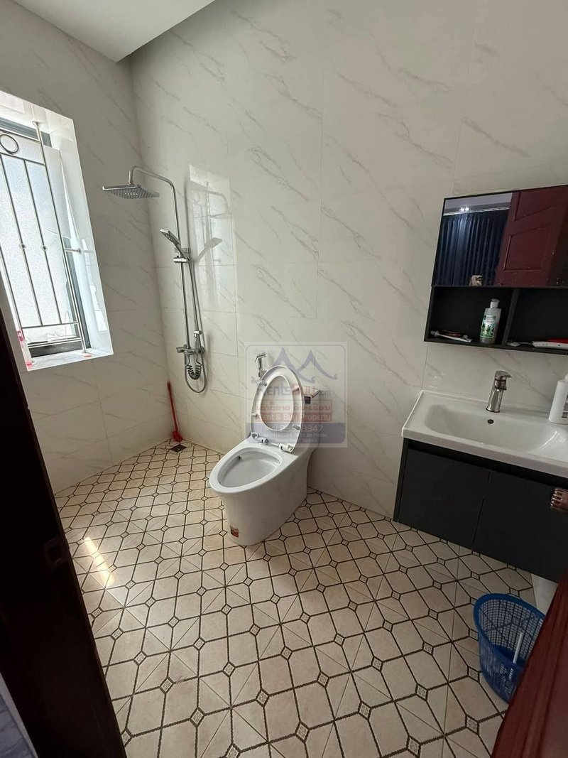 houserent01 6420-Your Dream Home in a Prime Location
