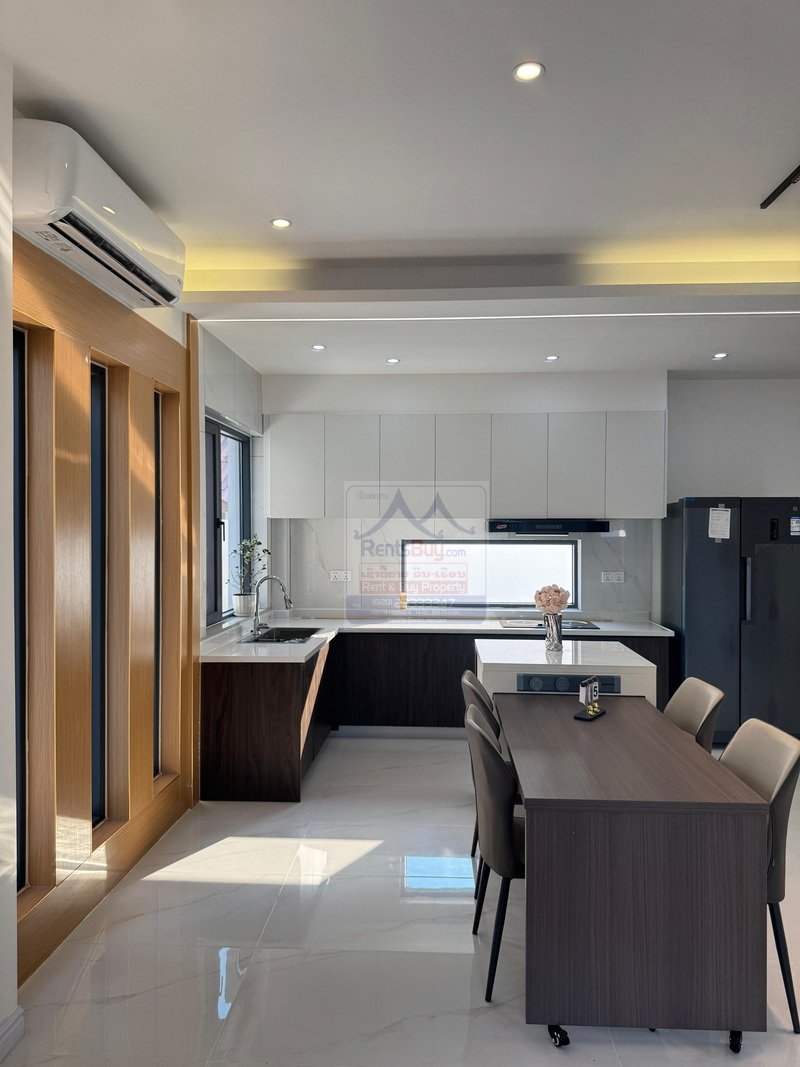 6449-Presenting a brand new, fully furnished house for sale with land, perfectly situated in a prime Vientiane location.
