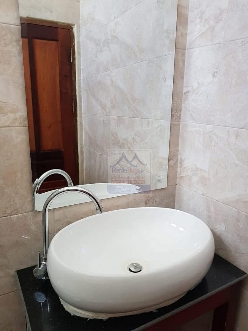 6467-Exclusive Rental Opportunity: Spacious Home Near Vientiane International School.