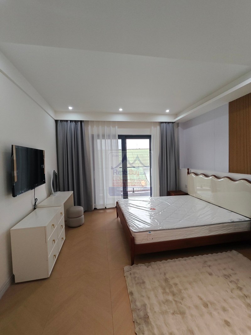6449-Presenting a brand new, fully furnished house for sale with land, perfectly situated in a prime Vientiane location.