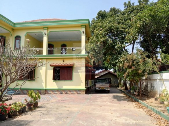 6459-Two Houses for Sale, One Exceptional Opportunity in Savannakhet Province.