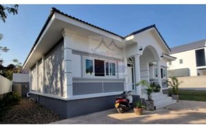 6453 – ビエンチャン都心部ドンカムサン地区で入居可能な戸建て住宅を賃貸中です。