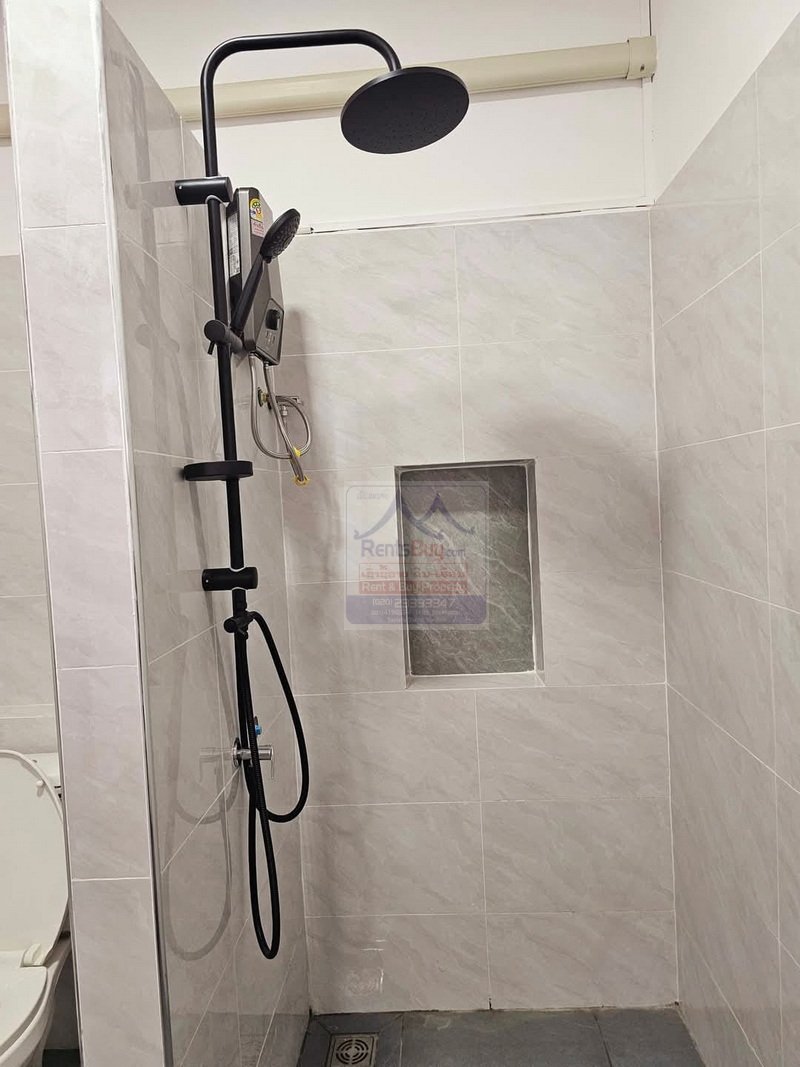Apartment12 6488-Chanthala Apartment: Affordable, Modern Living in That Luang Squares.