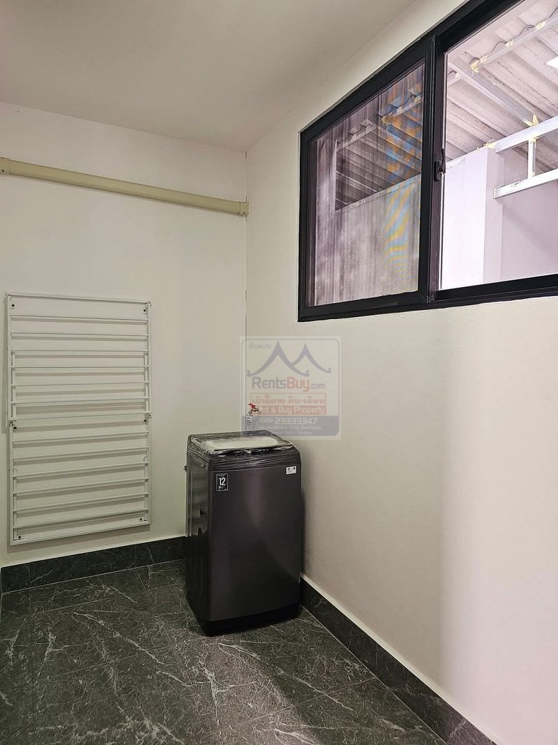Apartment13 6488-Chanthala Apartment: Affordable, Modern Living in That Luang Squares.