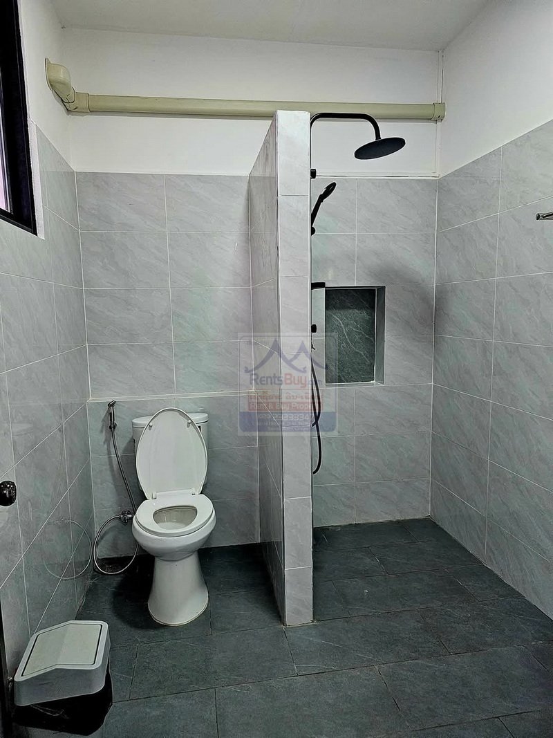 Apartment16 6488-Chanthala Apartment: Affordable, Modern Living in That Luang Squares.