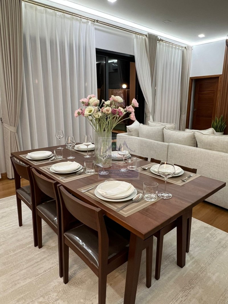 CompoundHouseRent15 6480-Discover Your Vientiane Private Pool: A Fully Equipped Compound House for Rent.