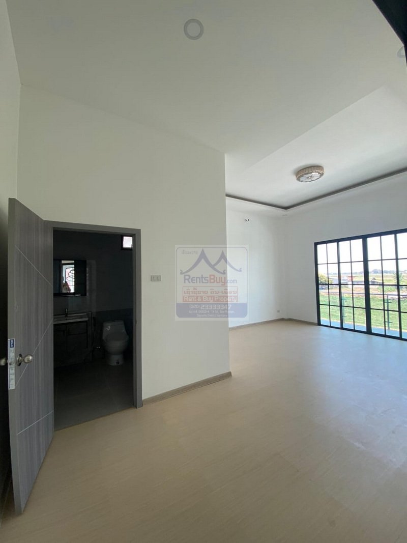 CompoundHouserent05 6478-Compounds House for Sale in Vientiane: Wattay International Airport Area.
