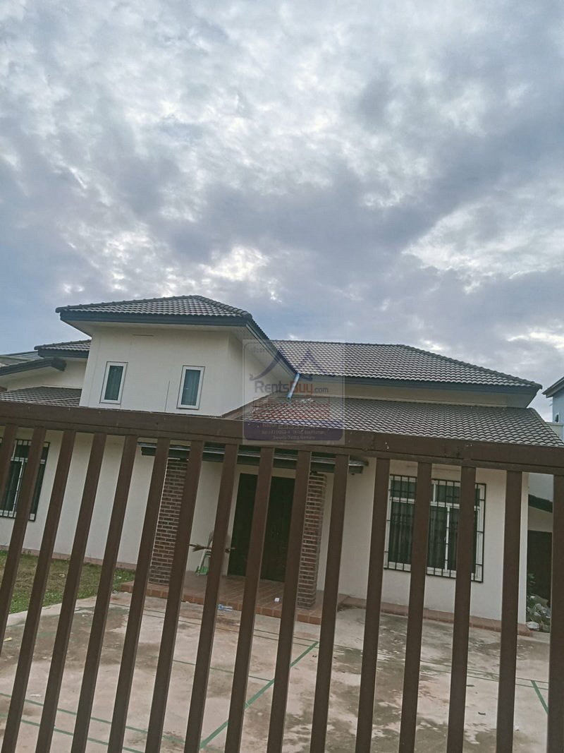 Houserent01 6497-Your Vientiane Dream Home for Rent: Spacious & Furnished in Vibrant Nongduang Market Zone.