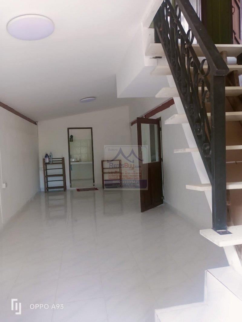 Houserent02 6499-Your Rent’s House of Lifestyle: Lao-Style Home or Modern Villa in Vientiane Capital Near Market.