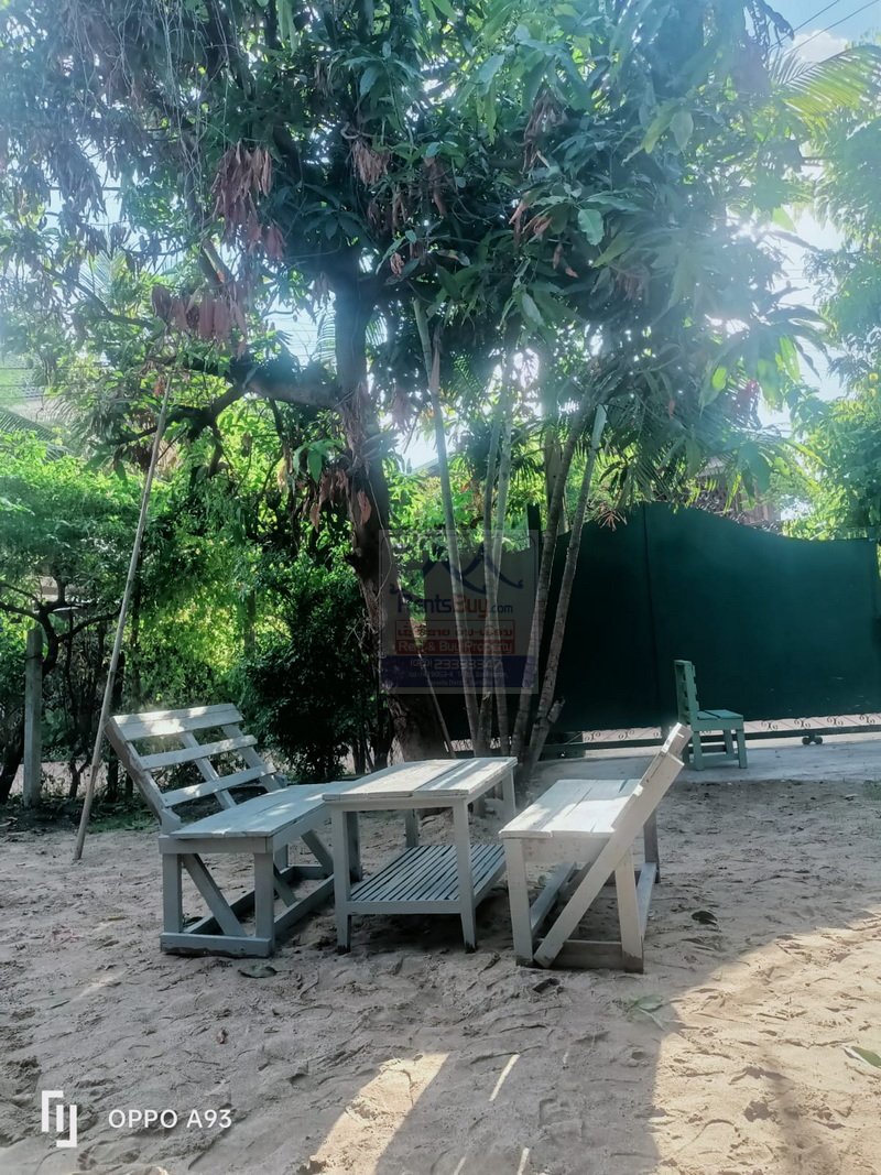 Houserent10 6499-Your Rent’s House of Lifestyle: Lao-Style Home or Modern Villa in Vientiane Capital Near Market.
