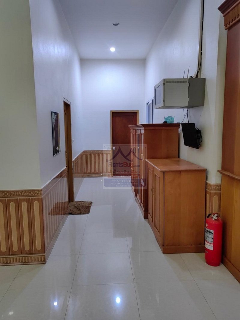 6531-Versatile Villa & Guesthouse Rental: Ideal Living Near Pakse Market.