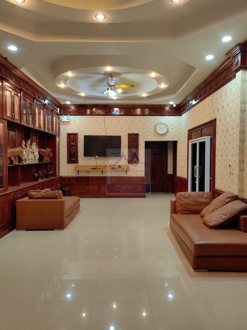 6531-Versatile Villa & Guesthouse Rental: Ideal Living Near Pakse Market.