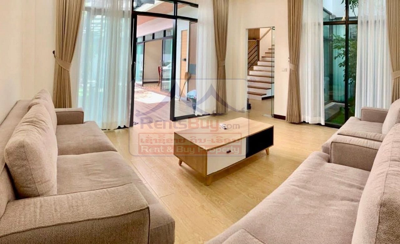 6535-Modern 6-Bedroom House for Rent in That Luang Spacious & Stylish Living