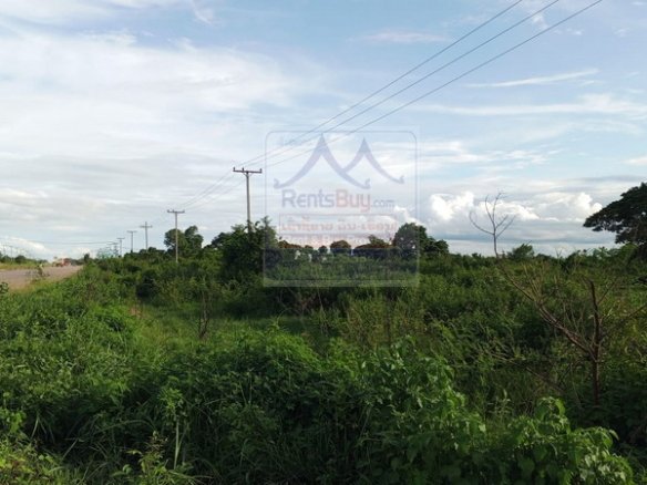 6525-Invest in Vientiane’s Future: Expansive Land Near Thanaleng & Key Amenities.
