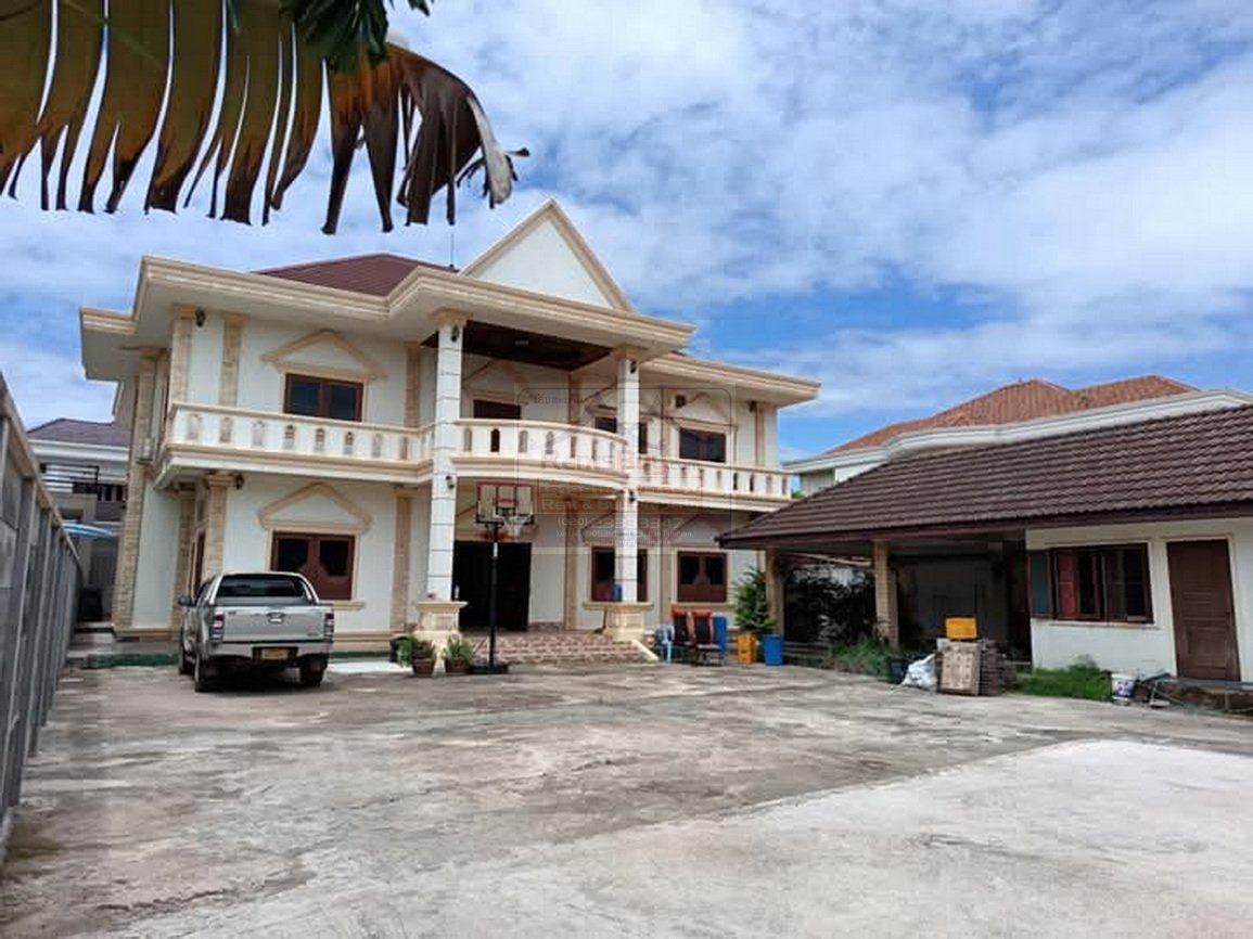 renthouse02 6536-Spacious House for Rent Near Viewmall Shopping Center