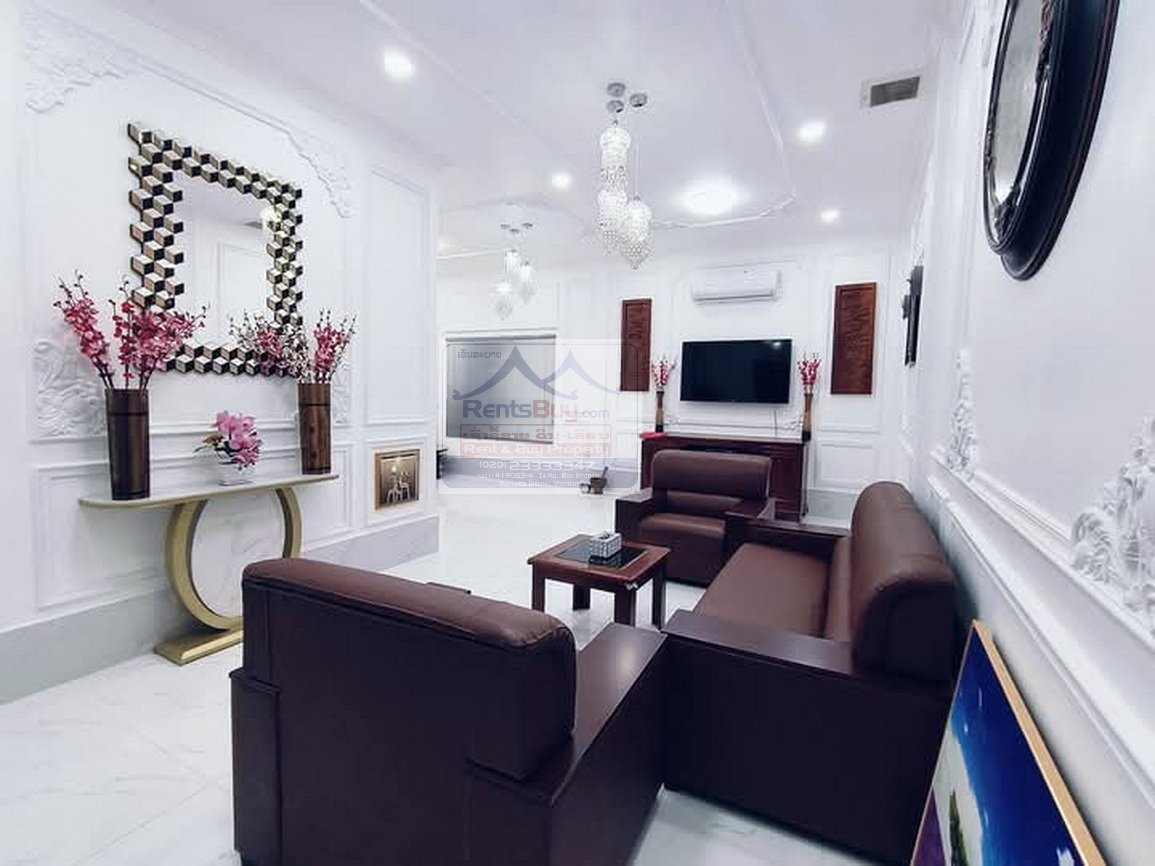 6538-Modern Dual Home Estate in That Luang Fully Furnished & Move-In Ready
