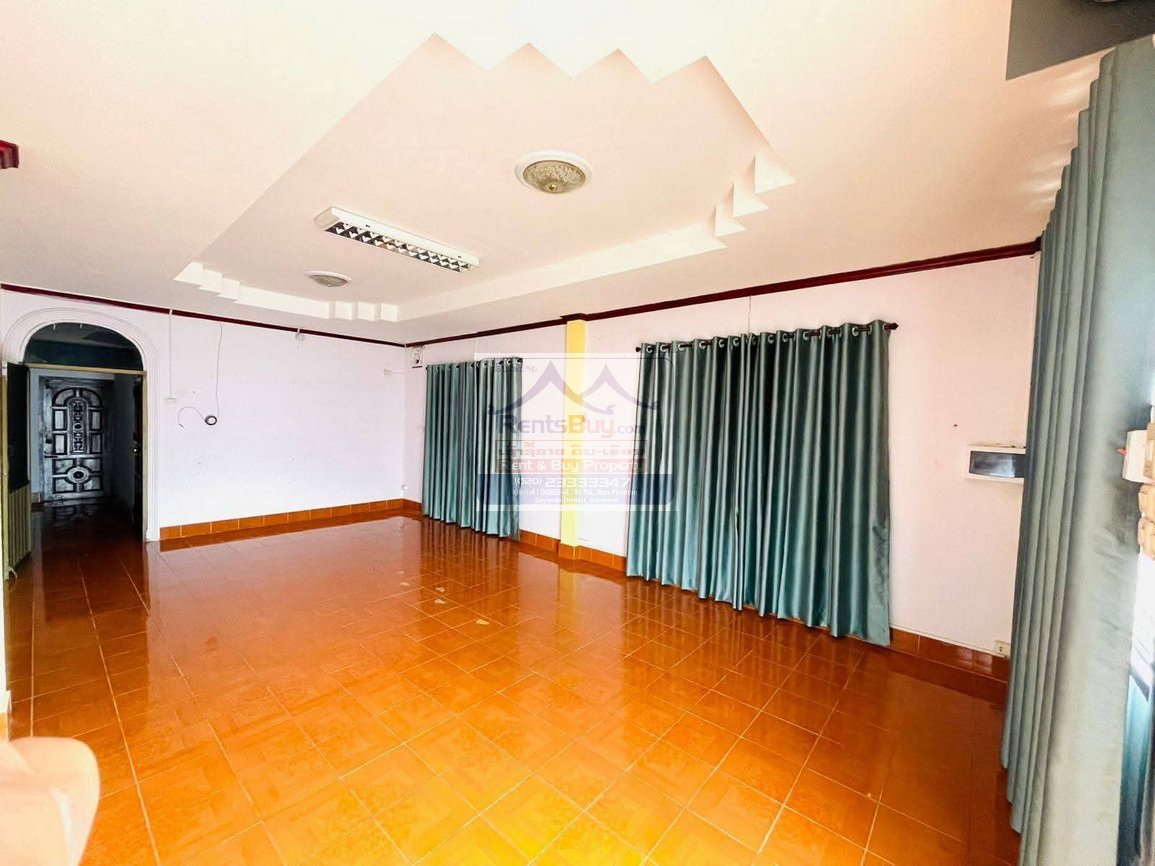 6569-Fully Furnished 4-Bedroom Villa for Rent in Sisattanak Spacious, Secure & Family-Friendly Living in Central Vientiane