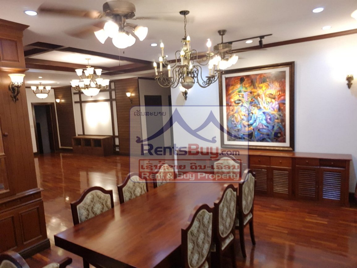6584-Dual-Purpose Luxury Villa for Residential or Commercial Use in Prime Location