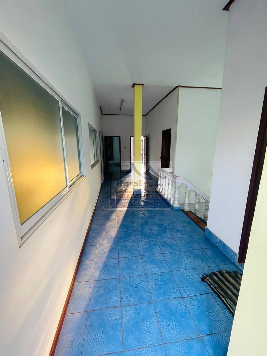 6569-Fully Furnished 4-Bedroom Villa for Rent in Sisattanak Spacious, Secure & Family-Friendly Living in Central Vientiane