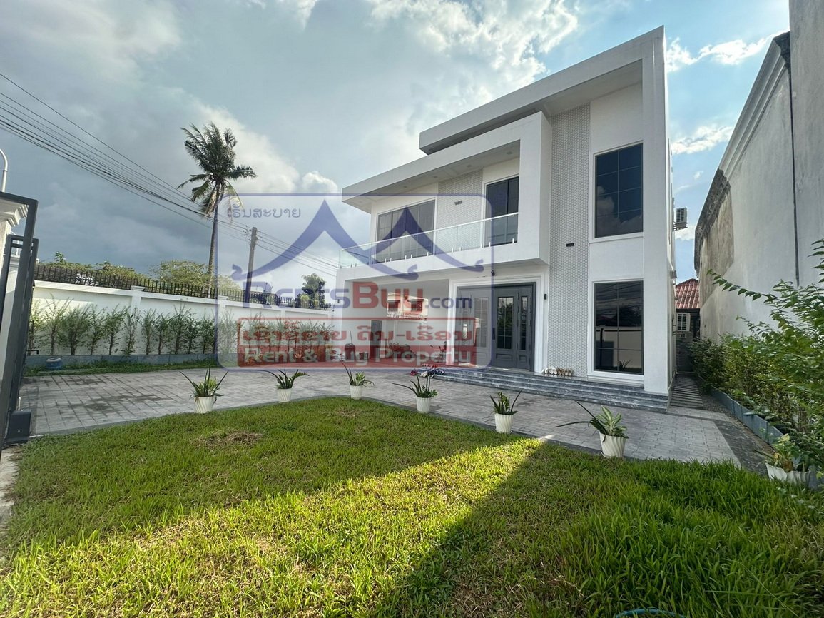 houseforrent07 6589-Modern 5-Bedroom Luxury Home in Prestigious Chanthabouly District