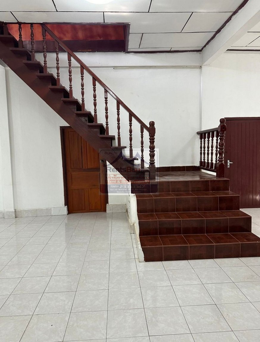 houseforrent08 6571-Spacious 5 Bedroom, 2-Bathroom Home with Dual Kitchens and Ample Parking in Prime Xaysettha District, Vientiane
