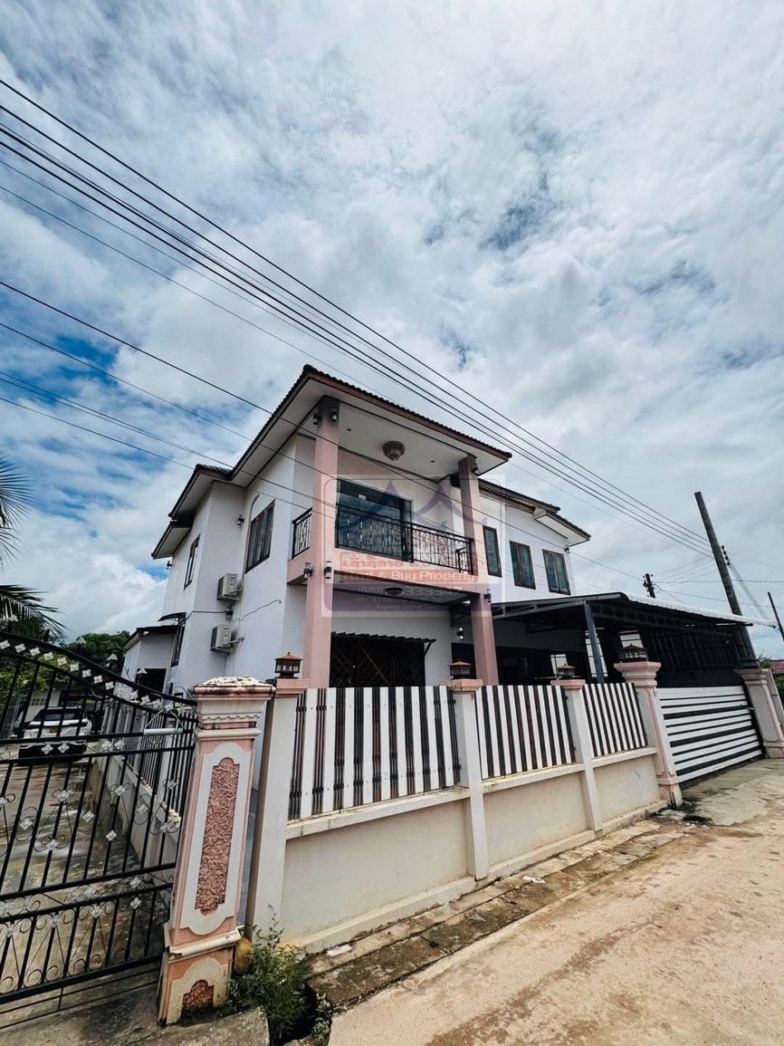 6552-Spacious Two-Story Home for Sale  Airport Zone, Vientiane Capital