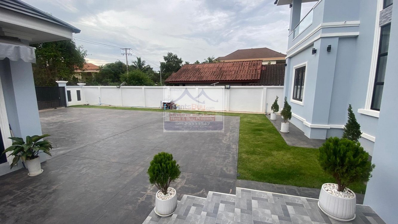6551-Prime Property for Sale in Sikottabong District Spacious 3-Bedroom Home with Investment Potential