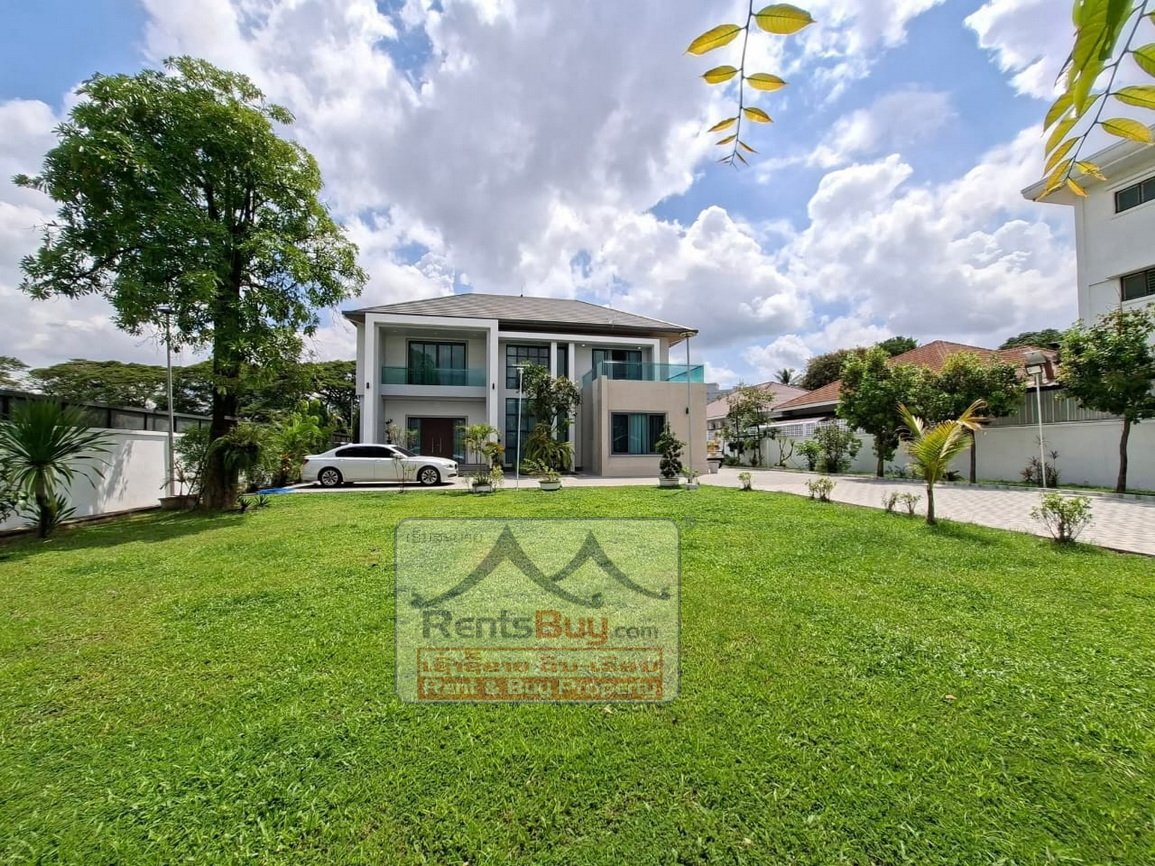 renthouse01 6578-Elegant 4-Bedroom Home with Private Pool for Rent Near Kasemrad Hospital
