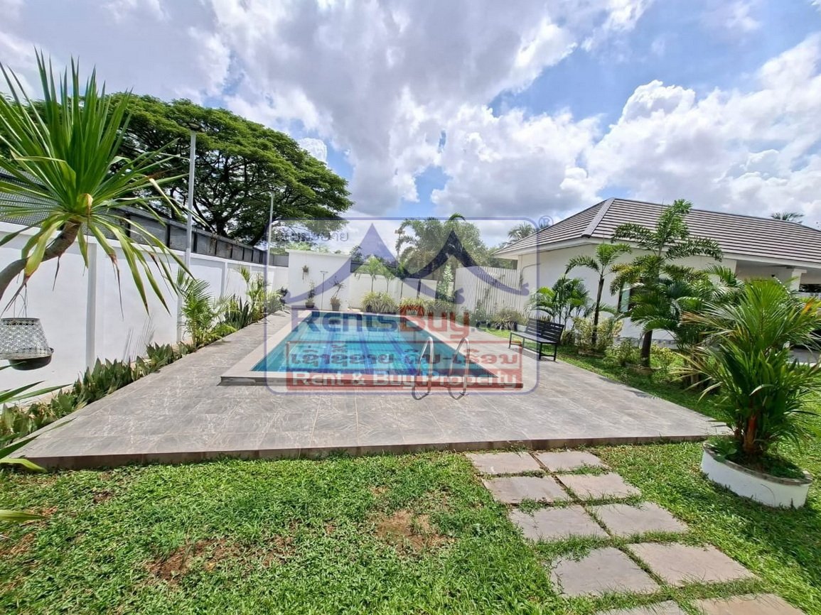 renthouse01 6578-Elegant 4-Bedroom Home with Private Pool for Rent Near Kasemrad Hospital